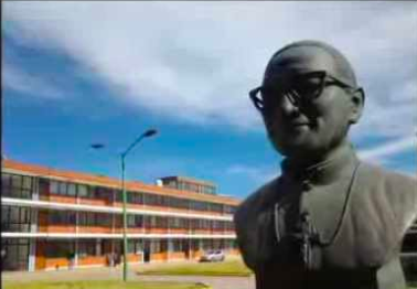 Roban vehículo a sacerdorte en el seminario de Tlaxcala